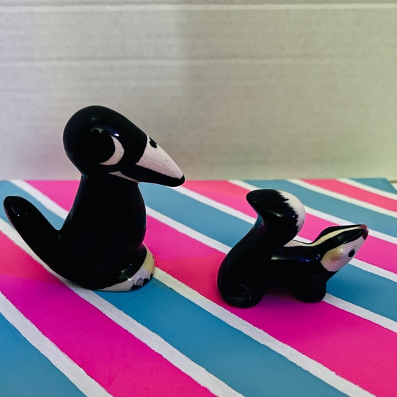 Vintage Bird and Skunk Figurines - Picture 2 of 7